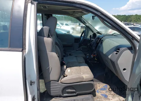 2005 Ford F-150 Stx/Xl/Xlt z USA, uszkodzony, nr VIN 1FTRX12W85NB30872